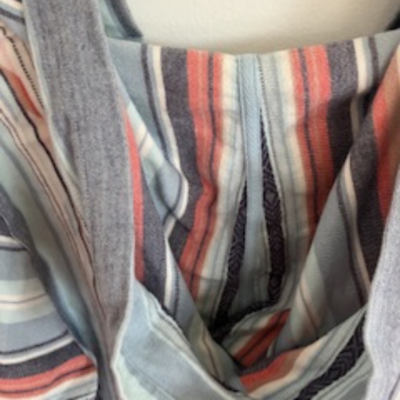 Women’s Faherty pullover - Picture 12 of 16